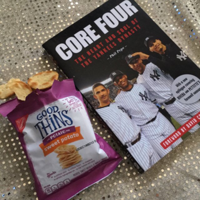 Yadaris's tweet photo. @influenster @goodthins @wheatThins #GoodGetsReal #complimentary Great Snack for my reading time. https://t.co/wauznFn0DR
