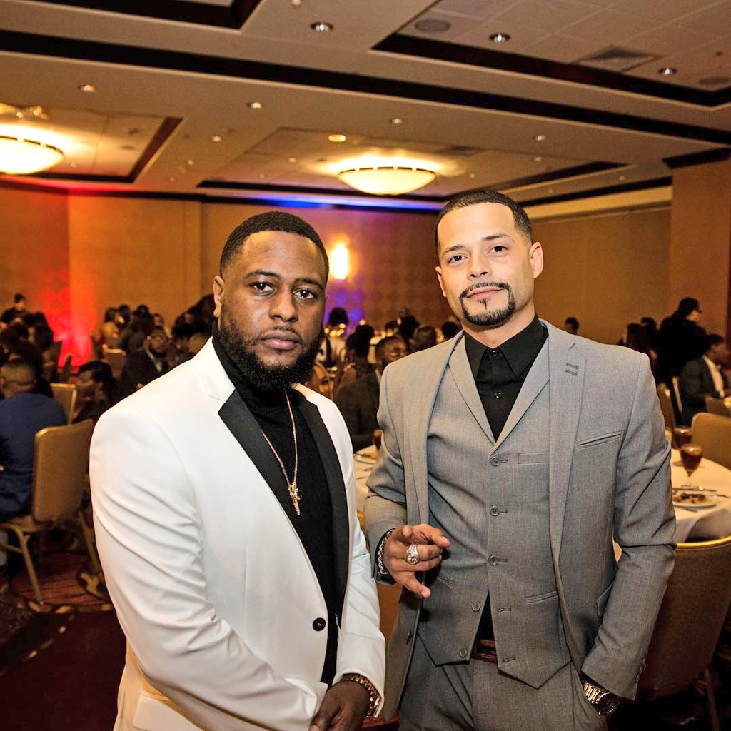 Jkruzonair's tweet photo. #Repost @cosignkg #TBT @jkruzonair and I at last years award show.. Time for me to find a suit for the #COSIGNAwards2018! #COSIGNLife https://t.co/LE8d7WcbVT