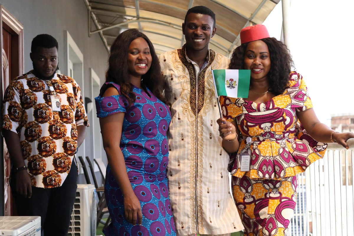 tobiakinpelu_'s tweet image. Laugh and Live.

#blockchain #googledev #programmer #NigeriaAt58 #HappyIndependenceNG #AndroidDev