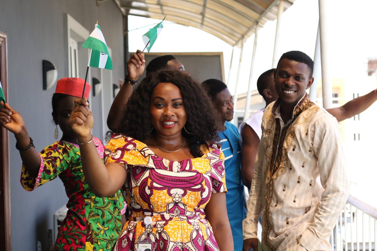 tobiakinpelu_'s tweet image. Laugh and Live.

#blockchain #googledev #programmer #NigeriaAt58 #HappyIndependenceNG #AndroidDev