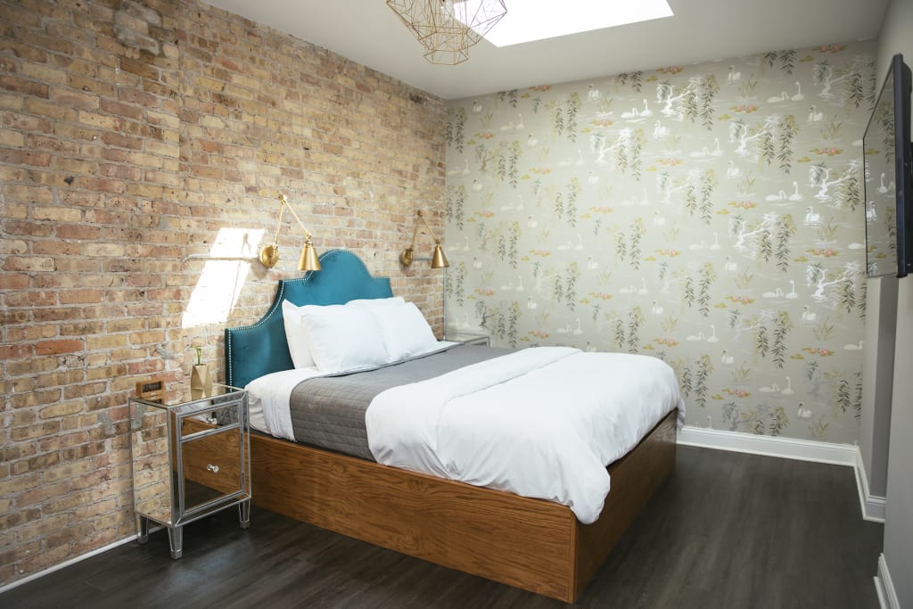 Renovations are complete! Transforming the Wicker Park Inn into a hip &amp; unique B&amp;B!
odysy.so/9wG