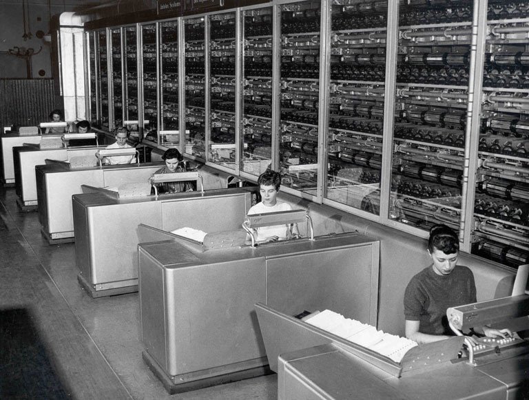 LW_Books's tweet photo. Call for Abstracts: @NewFormations_ is looking for articles on the theme of bureaucracy for a special issue to be published next year. Deadline for proposals: Wednesday 31 October. More details on the L&amp;W noticeboard. https://t.co/dt7f3vAWaI https://t.co/RYkvjNuCNG