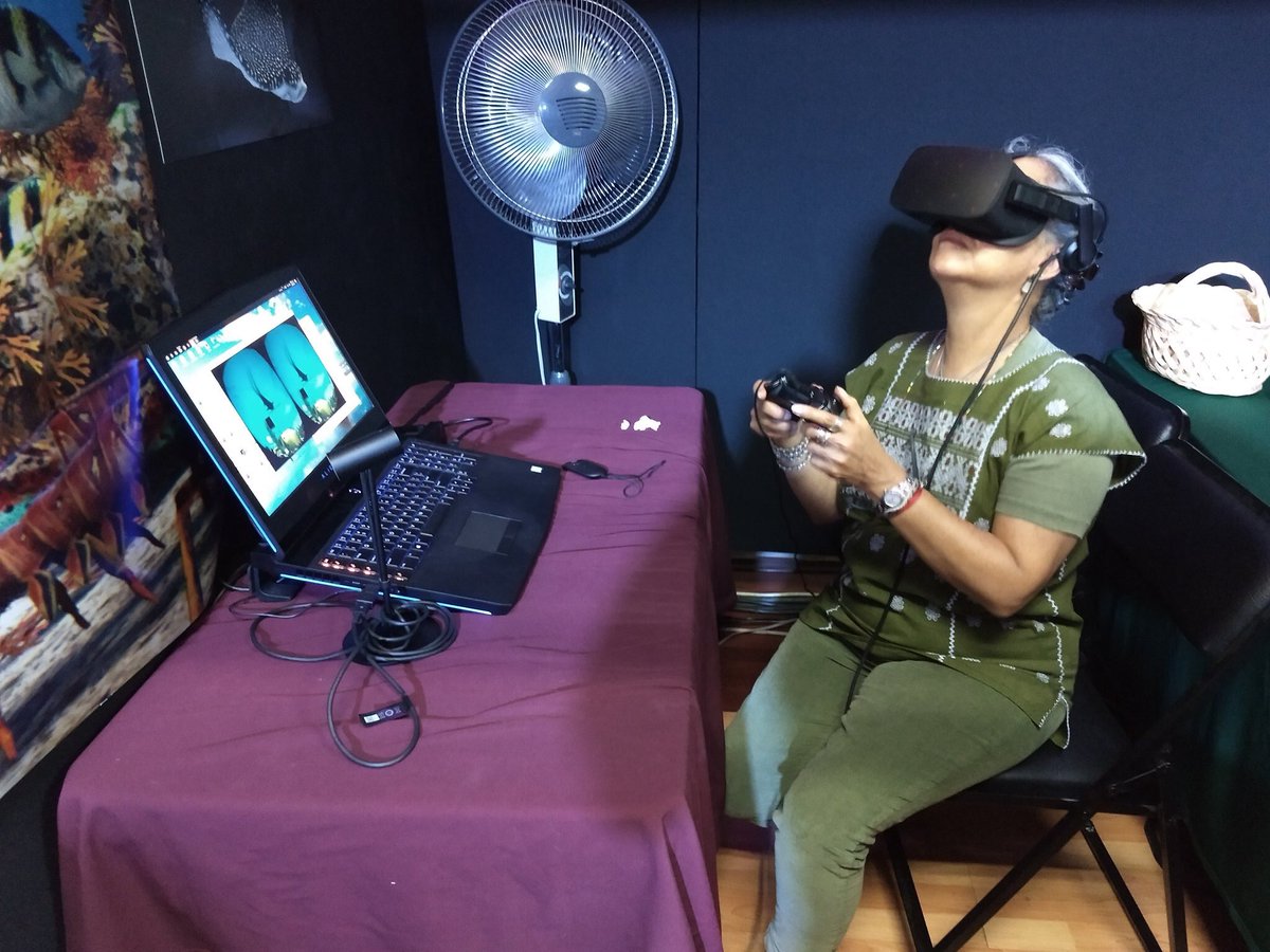 CONABIO's tweet photo. Arrancamos el #VRFestMX con el Proyecto de Inmersión de Arrecifes de la @Conabio Les esperamos. https://t.co/2QQPcvcRLe https://t.co/B2mDEwGir9