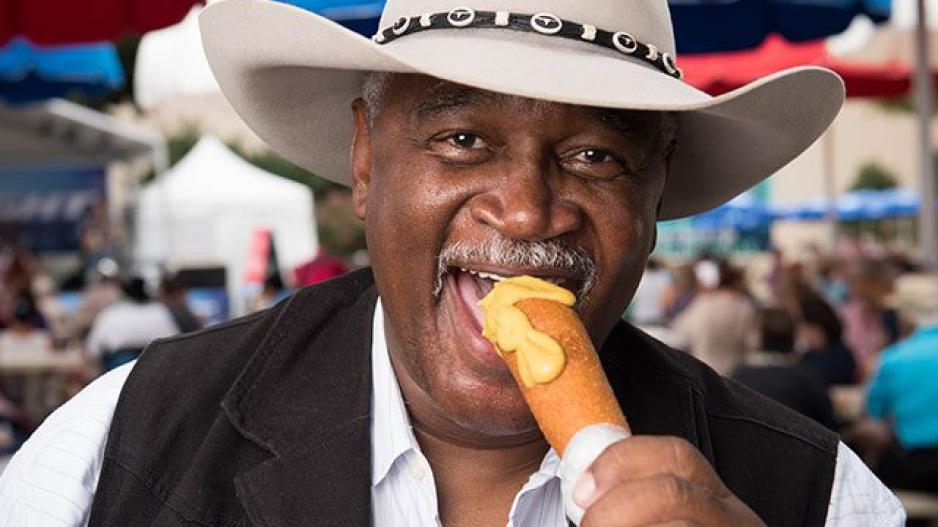 First day to the #TexasStateFair!! I'm ready for my Fletcher's corny dogs 🍴😍   bit.ly/2pF7hJ3