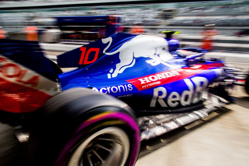 レッドブル ホンダ News F1 Gate ホンダf1 アップデート版puはポジティブな結果を得られた ホンダf1 のテクニカルディレクターを務める田辺豊治が アップデート版パワーユニットでの初セッションとなったf1ロシアgp初日のトロロッソ ホンダの初日