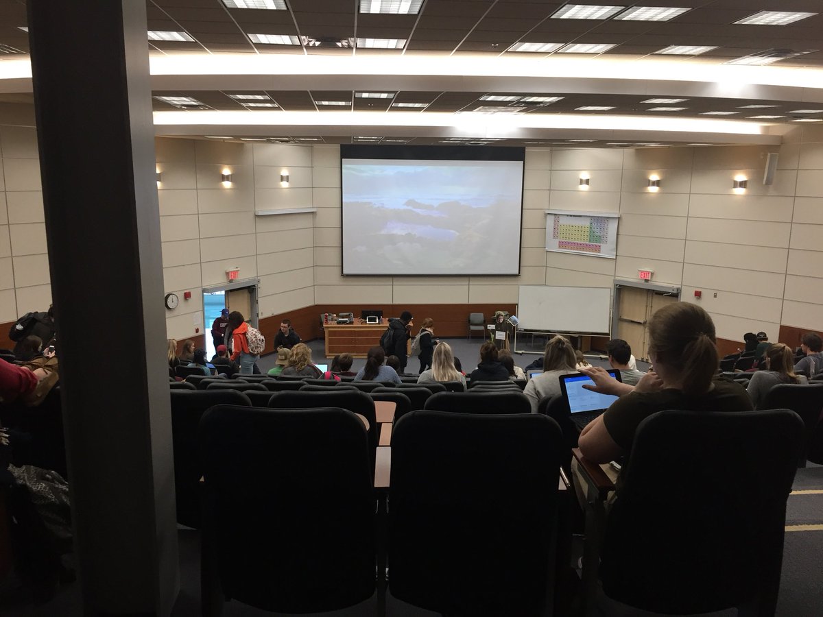 humans_MUNBIOL's tweet photo. Of course one of the biggest parts of #lifeofaprof is teaching! I really like undergrad teaching and have done both large and small classes. Here is what the class looks like for the folks at the back of the room in my #BIOL2600 class this semester https://t.co/If31LHnTFw