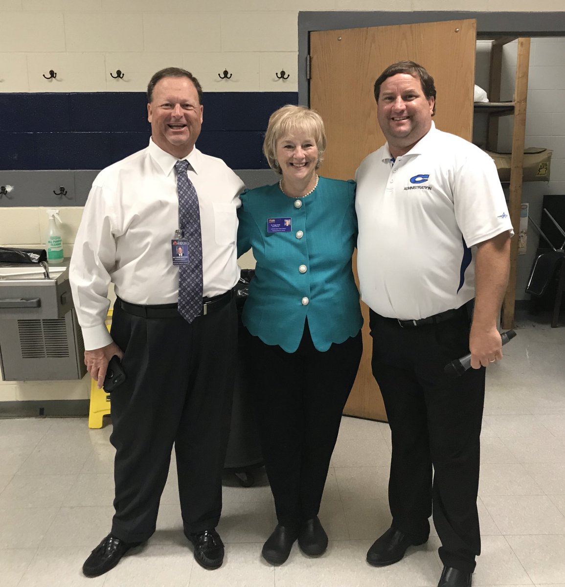 Clayton_Comets's tweet photo. #CometCountry learning is happening EVERYWHERE! Thanks to @RossRenfrow and BOE members Teresa Grant @aubie059 and Dr. Peggy Smith for helping to kickoff our staff PD. Comets, share how you are spending this day learning or volunteering with #CHSFlex or #CHSFlexDay https://t.co/TAPYJ6ZRMN