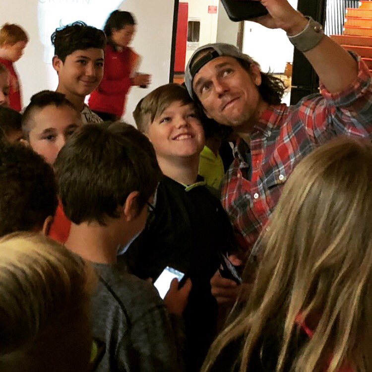 Joe_Beckman's tweet photo. Take 30 secs out of your day to add joy into someone’s life!
Sometimes it’s as simple as a smile!
#BeKind
#MillardCentral
@MPS_Foundation
@jsutfin https://t.co/oZGyquOYiJ