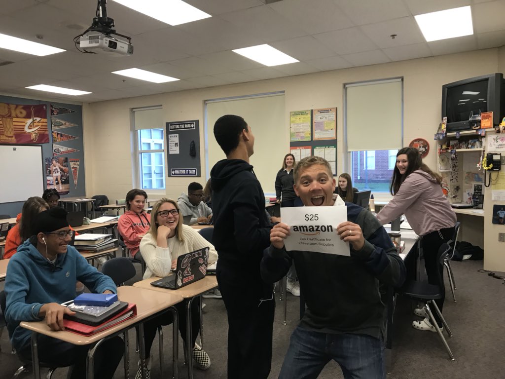 BethMariola's tweet image. @Ksclassroom Mr. Kalkbrenner is the WINNER of this week’s Tiger Innovation Challenge!! #GorBrenner @theTwinsburgHS