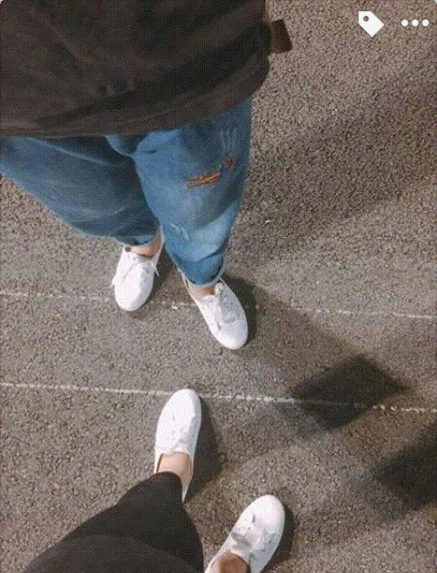 bts_maicool's tweet photo. Chỉ là muốn được ai đó khen giày đẹp thôi mà!!
Bonus: Từ bé đến h chưa bt yêu là gì, ai tạo điều kiện cho e vs =))
#twitter #vietnam #me #likeforlikes #likeforfollow #flowme #topview #bão_kh #bão_đi_bão_đi #bão_mạnh_lên_các_cậu https://t.co/h64ReygCqn