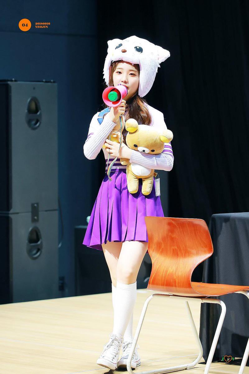 yeojin_day's tweet photo. 🧡 #이달의소녀 #LOONA #여진 #YeoJin @loonatheworld https://t.co/pEXjlvAH4I https://t.co/f5b2D5cfi8