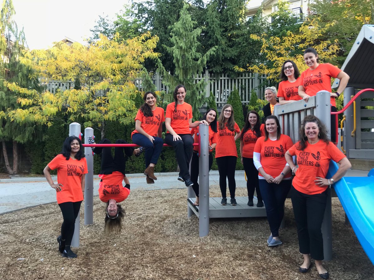 fvschools's tweet photo. Every child matters - faculty at Fraser Valley Elementary School don orange shirts to demonstrate honour and respect #Langley #PYP #IBO #FISA https://t.co/yFI6MNcApe
