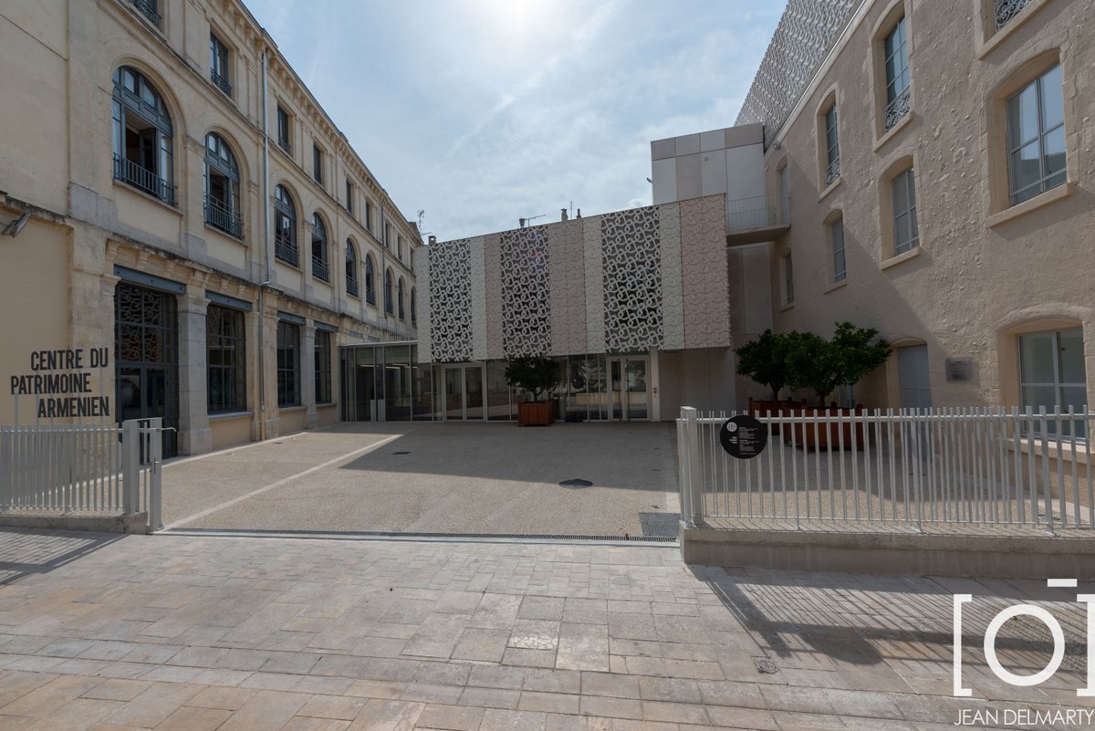 groupebonhomme's tweet photo. #BonhommeMétallerie a réalisé les travaux de #MenuiserieAluminium, #MenuiserieAcier et les travaux de #Métallerie pour l’extension du centre du patrimoine arménien de Valence.
Photos et détails du projet sur https://t.co/IDrEYVKSJd
#BonhommeBâtiments #GroupeBonhomme https://t.co/z2G1od2Hjr