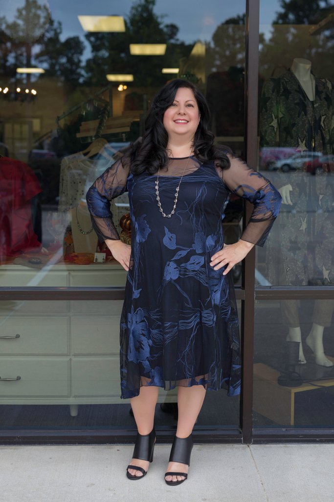 a_splashofsass's tweet photo. A Beauty in NAVY!

Grab this incredibly dress before they are gone!

They are going quick so don’t wait! 
————> https://t.co/nMby5Z4Qai
.
.
.
.
STAPLES
Navy Dress
$255

Corkys
Reno Heel.
$56
.
.
.
Join our REWARDS PROGRAM by texting SASS to 578-277. https://t.co/6xaZ6WXm9f