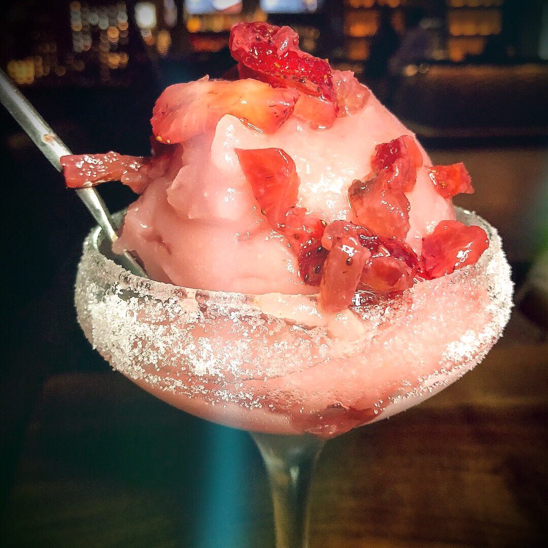 The Tuck Room tweet media