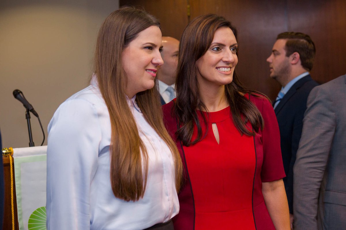 RonDeSantis's tweet photo. Grateful to be endorsed by the @FlChamber and join the Greater Miami Chamber of Commerce today. I'll always fight to keep taxes low, end burdensome regulation, and empower job creators so that we can grow our world-class economy. https://t.co/t4N5QEOv4A