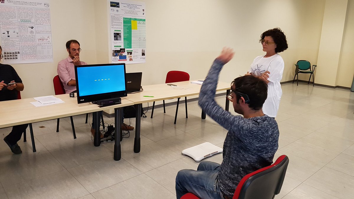 massimowww's tweet photo. @silabcnr Casco EEG al #Bright18 https://t.co/zj5fuS7x7E