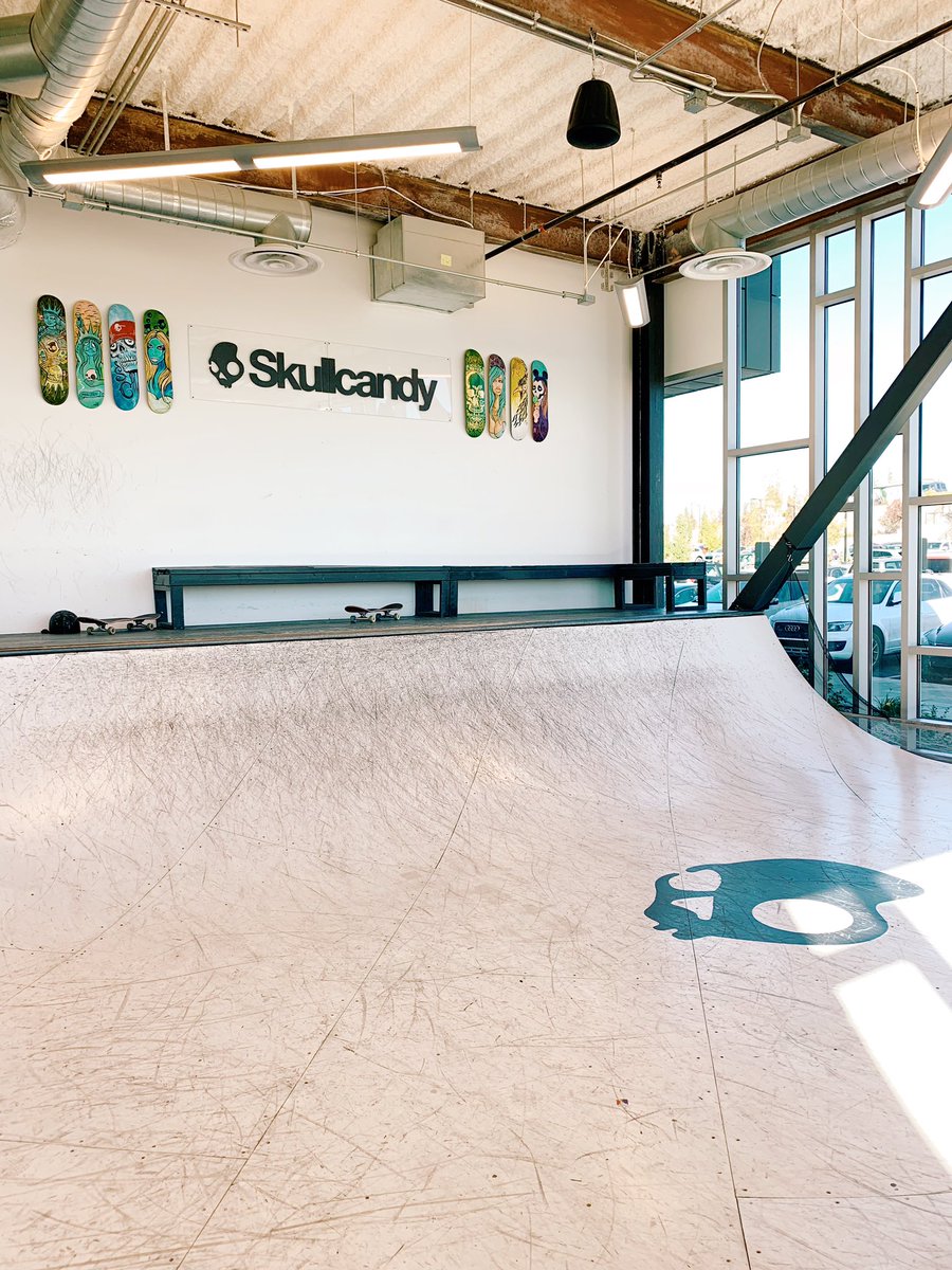 tiledco's tweet photo. Incredible meetup today with great brands at @skullcandy. Thanks for letting us be a part of it! https://t.co/8FLz2uWeBJ