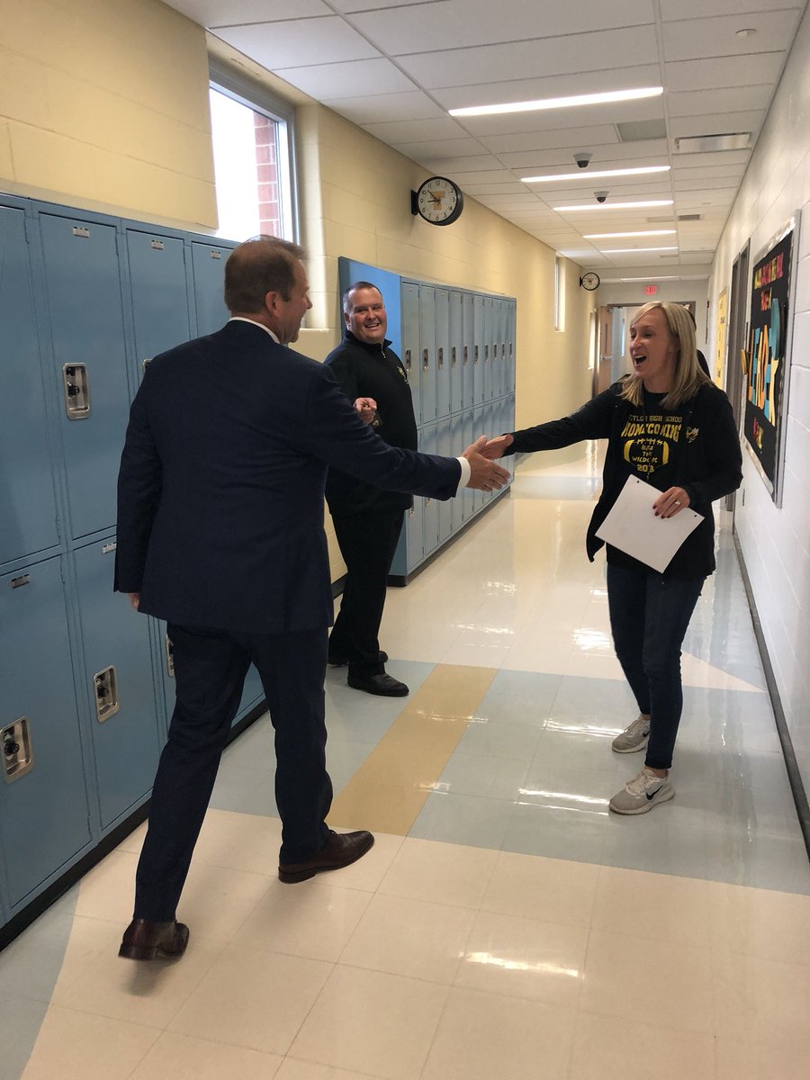 hockenberry52's tweet photo. BOE Member Murphy, Thanks for putting some boots on the ground today at 3Rivers @TRLSDjackets @taylorsportsAD @Coach_Holland @krauser109 @BethNeyer @TimSWagner @YellowJacketCB @MrBiedenbach @HollySimms6 @MissBowen1 @mrskatieconley @Oser3R @3RiversCOO https://t.co/txkpTZOc4u