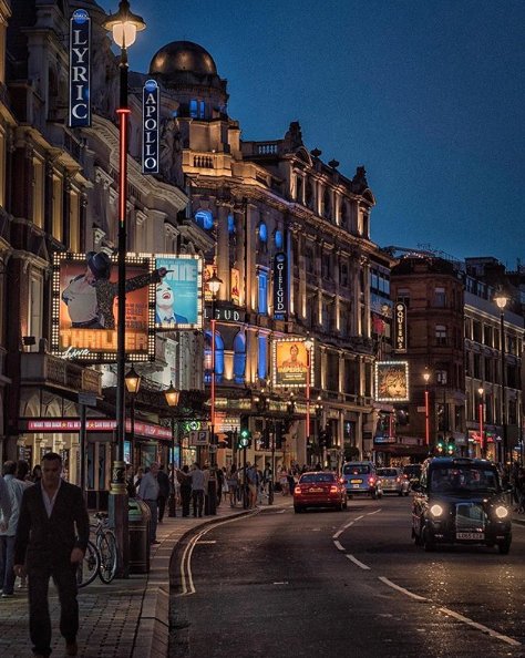 visitlondon's tweet photo. Have a great weekend London! 🙏 We hope it's as fabulous as this photo of Shaftesbury Avenue 💃

[📸: @jetaime.07 on IG] https://t.co/fOG24SsMcY