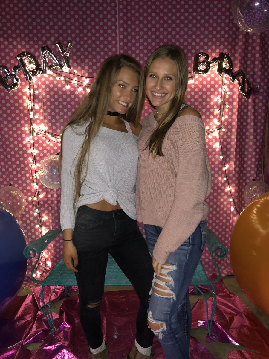 macydimacchia's tweet photo. Happiest 17th to a BESTIE!! May your day be as great as you silly girl. Thank you for always being there,  I LOVE YOU and all the mems we share lo💘🤗🎉🤩💕💛 #5thgradedance #yayeet https://t.co/xlvG04WhIb