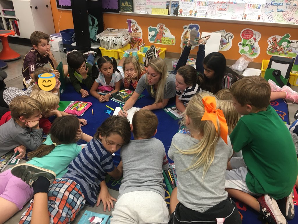 BallardTami's tweet photo. @SSEadventures class work together to learn about descriptive writing #sycaMOREye2 #disruptMORE https://t.co/cUZCUmXE8m