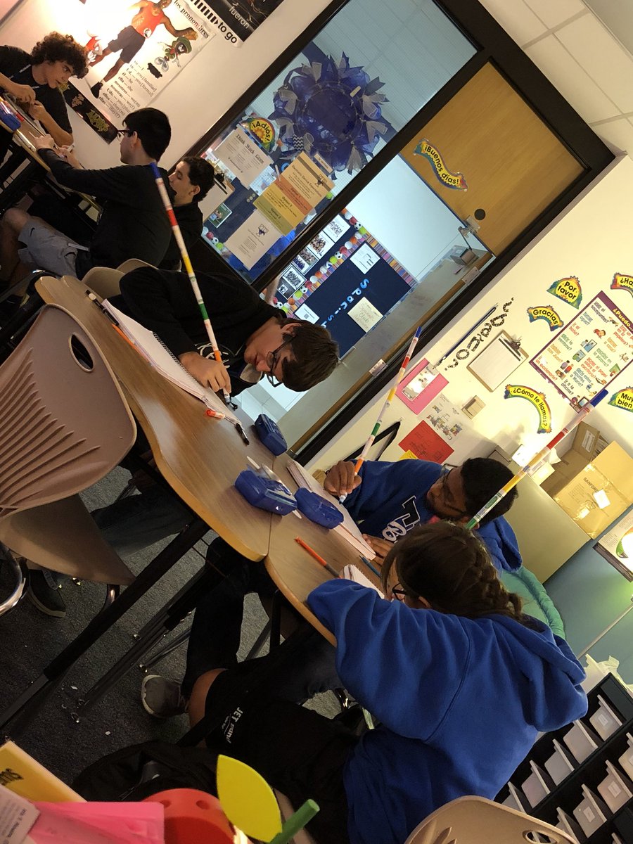 KUBuffy's tweet photo. When you give kids markers to color code, they make swords with which to write! #funtimes #markerswords #sp2brumm #taylorpride247 #fridayfun https://t.co/FM0Fuh0Waz
