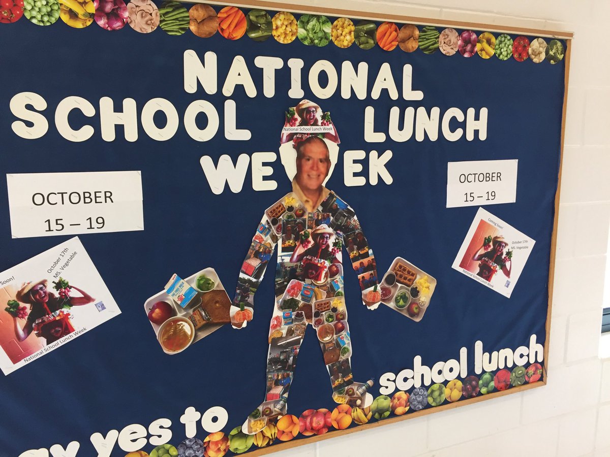 ThomasAdamakos's tweet photo. Pretty cool! I made the Big Board in the Lunch Room. #PESseptember18 https://t.co/DyDmdVTCNH