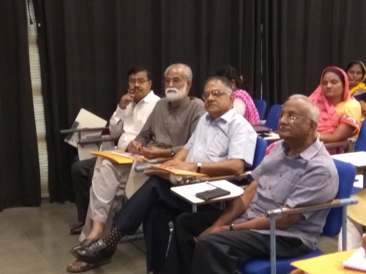 pradeepmishra65's tweet photo. Western regional consultation #SabkiYojnaSabkaVikas #PeoplePlanCampaign https://t.co/9r1DpBiLkw