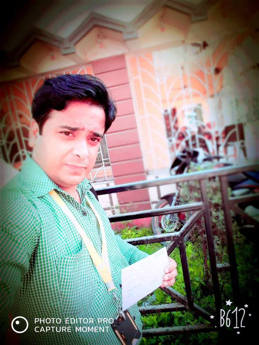 sandy1985super's tweet photo. Thanks @SuiDhaagaFilm Team and @NowFloats is proudly associated with you....We are making India #digital #BoostKaro #BusinessSetKaro @SateshKohli @GulatiSinghJ @Rebel_Nitin https://t.co/wcTkm0SCVM