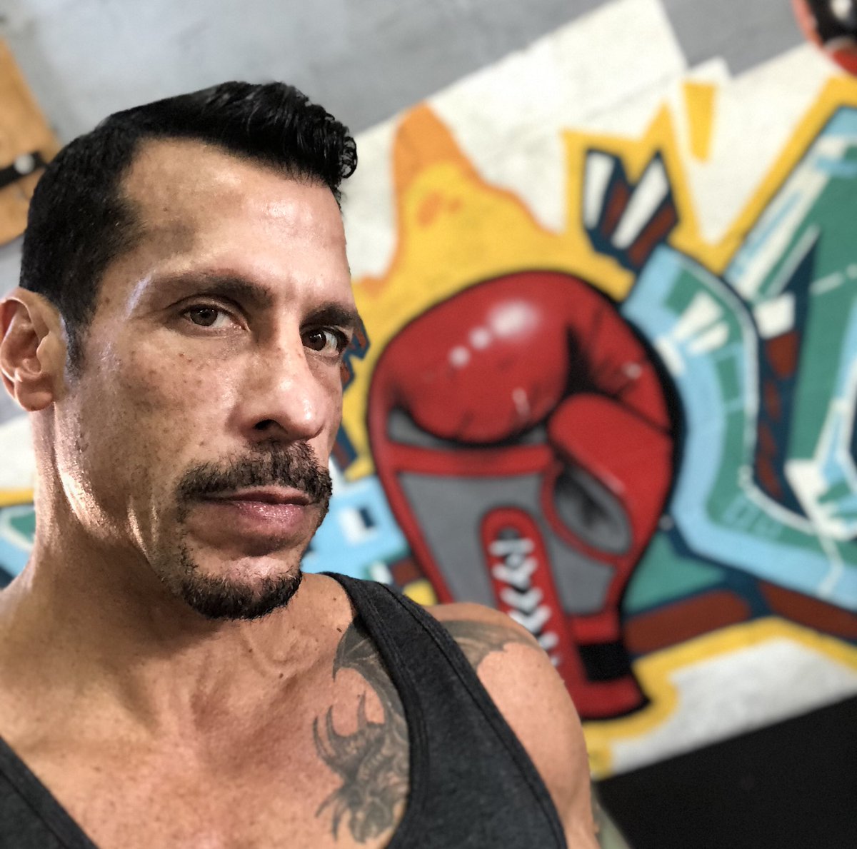dannywood's tweet photo. #AllTimeWorkout #TwoADays 26mins of #HIIT cardio on treadmill, 30mins strength training(biceps&triceps), 10mins #stretching then a #QuickChange&110mins of #boxing #Training I did an all-time high of 30 rounds(each round 3mins with 30seconds rest in between)@SolBox_FC & #abworkout https://t.co/TgHwOtZZTV