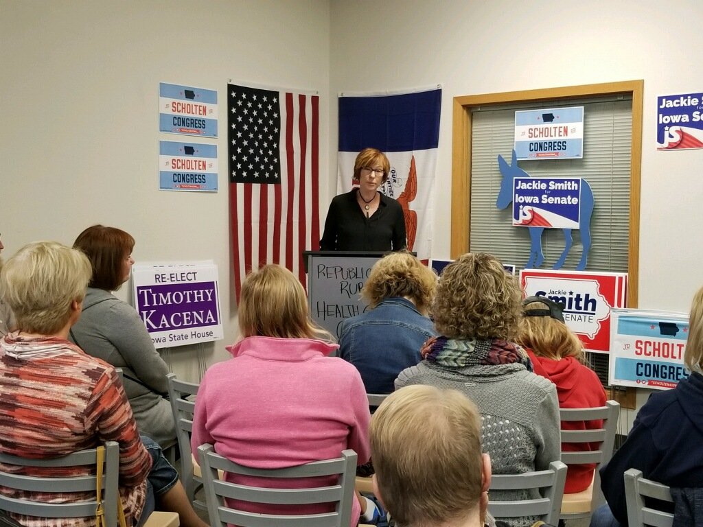 JackieforIowa's tweet photo. Governor Reynolds and Rick Bertrand cut $4.3
million from Iowa's Department of Human Sevices, the department that manages the states mental health services.These cuts threaten communities with already limited access to health care. #IowansDeserveHealthcare #SmithForSenate https://t.co/dGjRhbTpgh