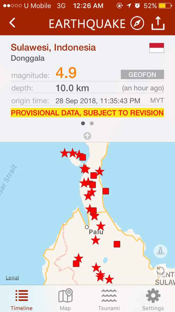 AbdulChanAli's tweet photo. Palu,Sulawesi Indonesia dilanda Tsunami pada petang tadi,gempa bumi berukuran 7.5 skala. Sejak petang tadi hingga malam ini gempa bumi masih berlanjutan. #prayforpalu #prayforsulawesi #Earthquake https://t.co/FdiMU3nx2j