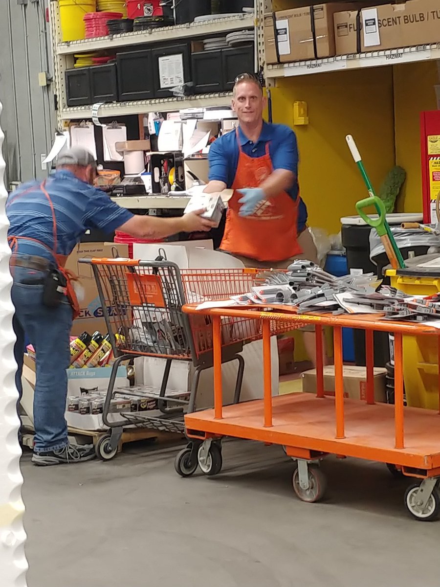 ThdWolf4's tweet photo. Final day of #HurricaneRelief #NoMoFlo #HD3609 #Dist149
@BarbieFirooz @jwthd https://t.co/FILHVBtqgr