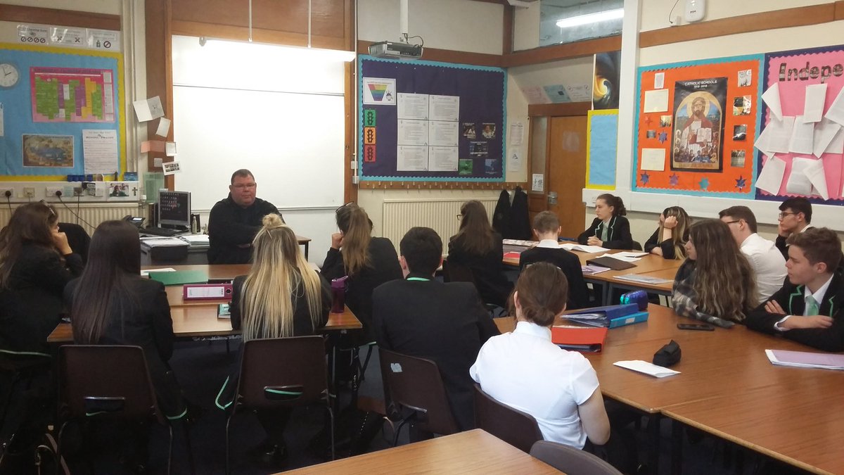 OLHS_RE's tweet photo. Fantastic afternoon for Higher RMPS listening to Deacon Kenny talk about life and justice. Standing ovation #moralitymatters #reallifejustice https://t.co/1LnQrcGiLa