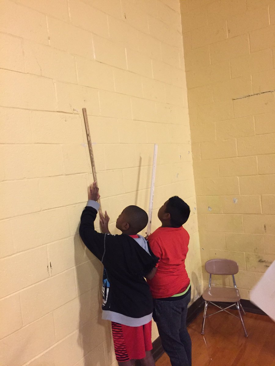 fwesirt's tweet photo. Students in motion stay in motion until collaboration stops!! #4thisfun #beingib #fwesactivateslearning @MrsHansen3 @mrsviolasclass @MsRichardsonRM @MRMRKedu https://t.co/spFhyxczQC