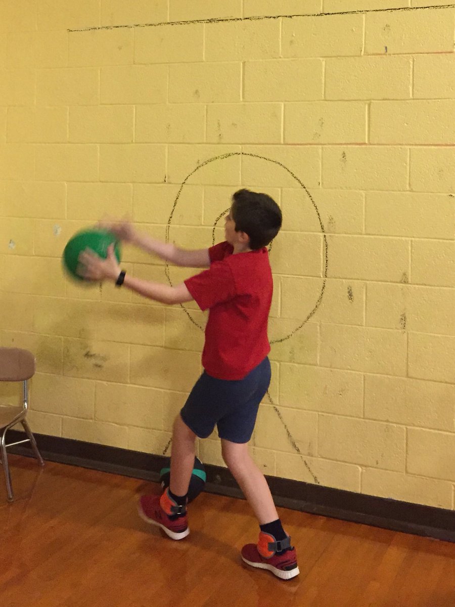 fwesirt's tweet photo. Students in motion stay in motion until collaboration stops!! #4thisfun #beingib #fwesactivateslearning @MrsHansen3 @mrsviolasclass @MsRichardsonRM @MRMRKedu https://t.co/spFhyxczQC