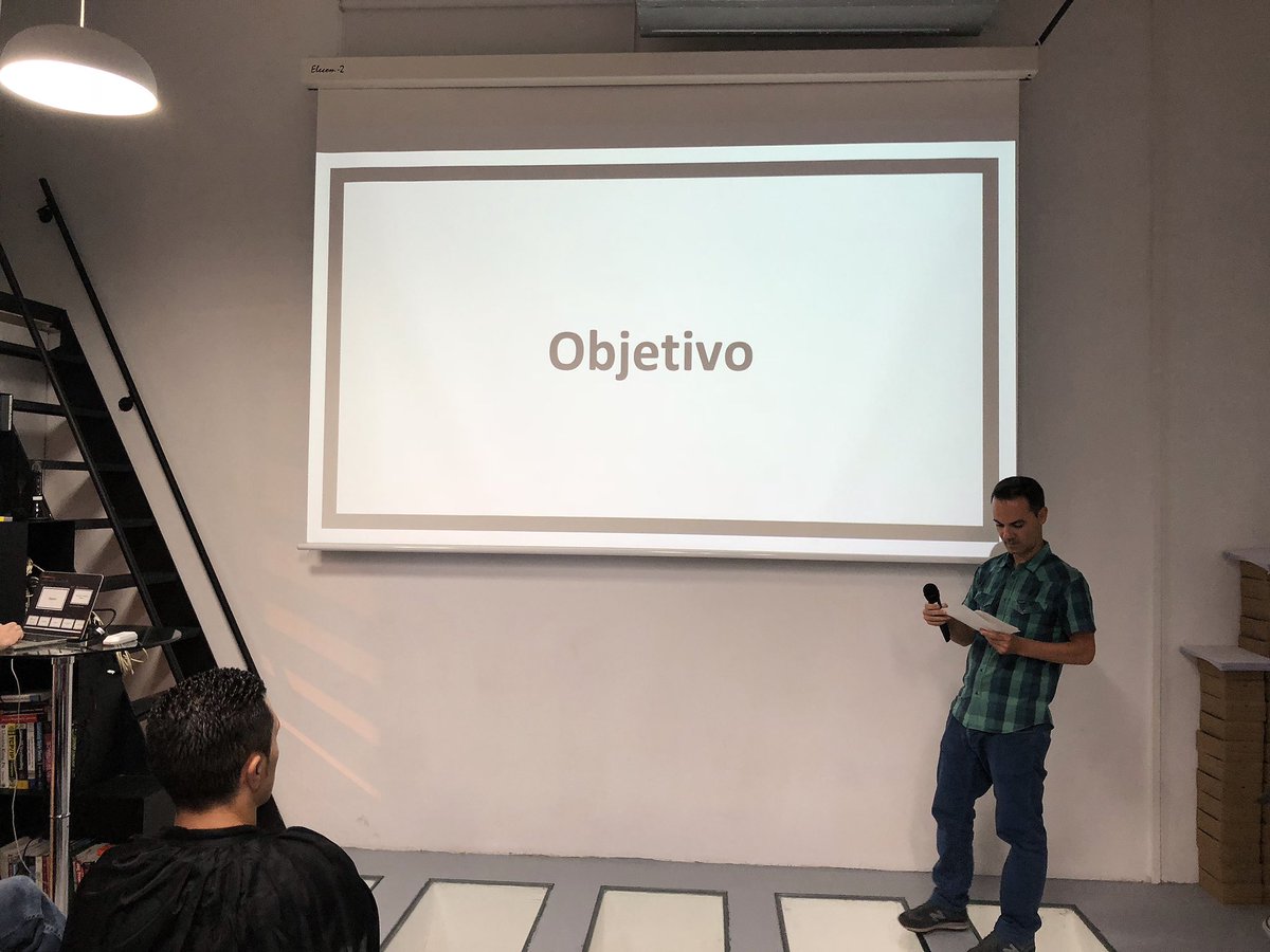 KeepCoding_'s tweet photo. Ahora TryUrApp. #closingkc https://t.co/Ip8cFkIBnQ