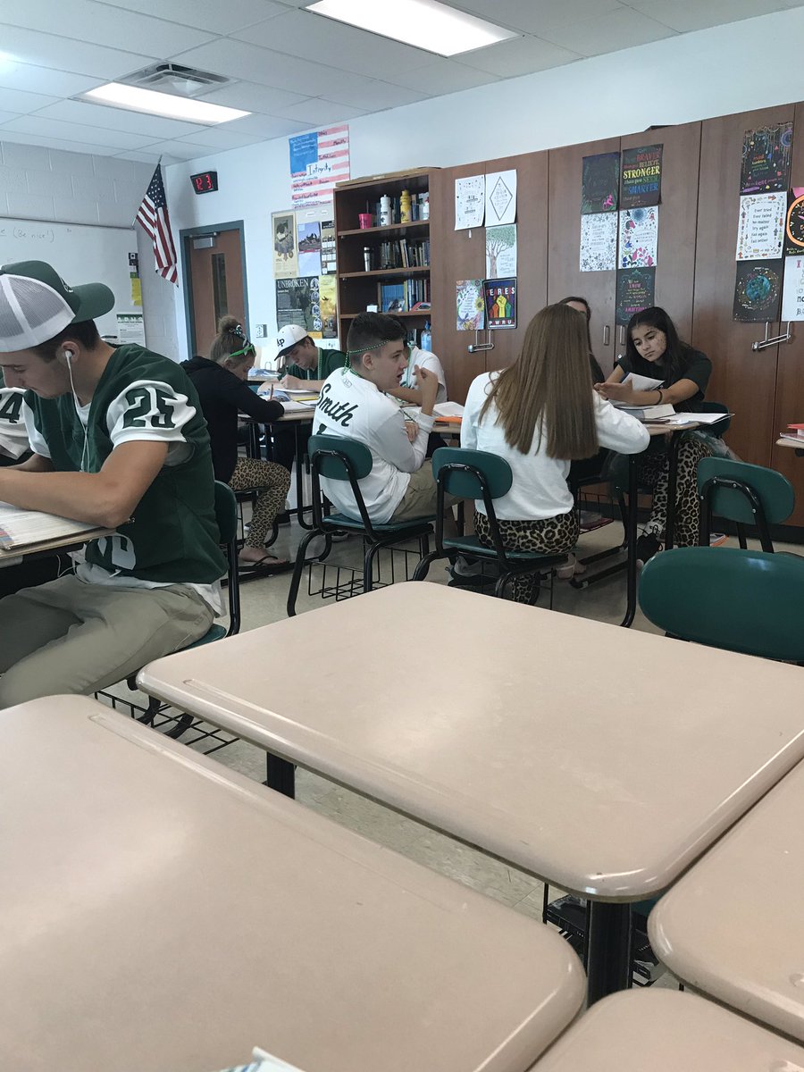 12mrjackson's tweet photo. #6thhour #ela11 showing some discipline and spirit just before pep rally. We are reading a play my #brecht #aphs https://t.co/X6toBOzro7