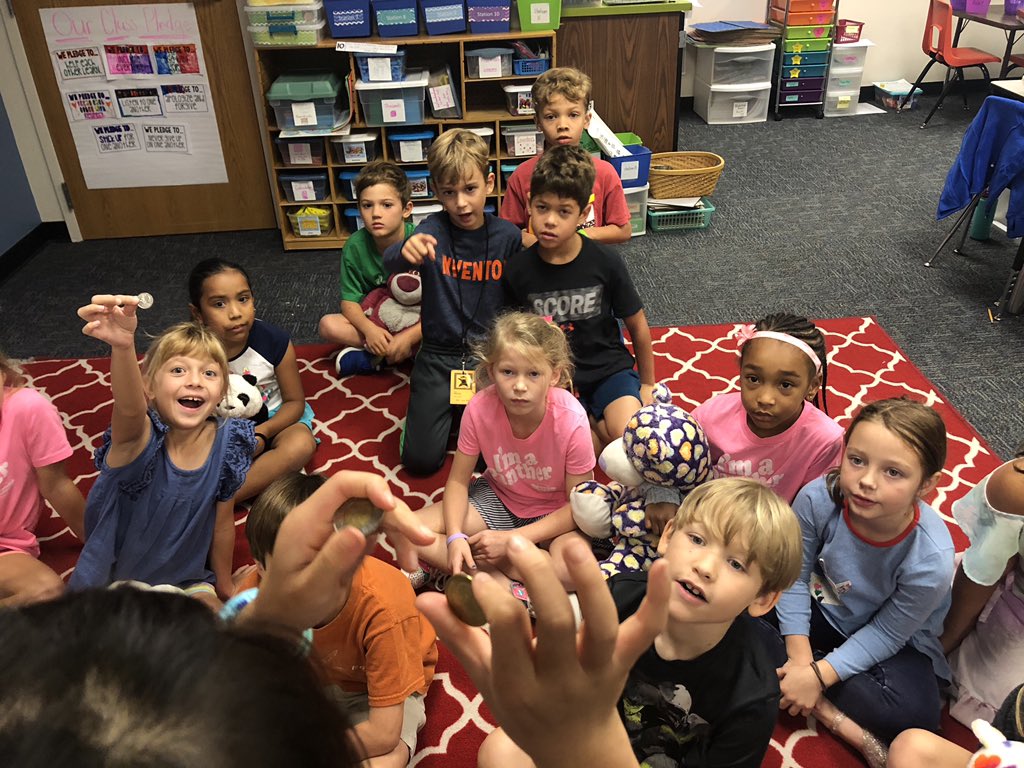 meyerfirsties's tweet photo. Topping off our week of studying Finding Winnie, the true story of Winnie the Pooh. A student brought in Canadian coins! #risdconnects #imapanther #mpenation https://t.co/RXUMMHeKTd