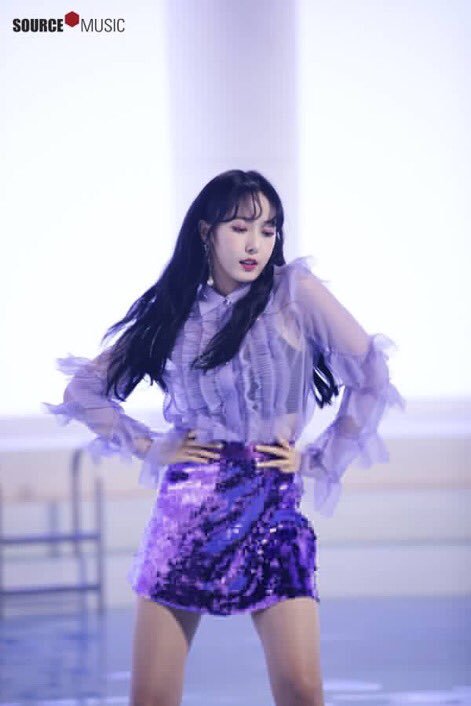GRFNDSinB's tweet photo. #GFRIEND #신비 #STATIONx0 #Wow_Thing https://t.co/NAhLeor8m3