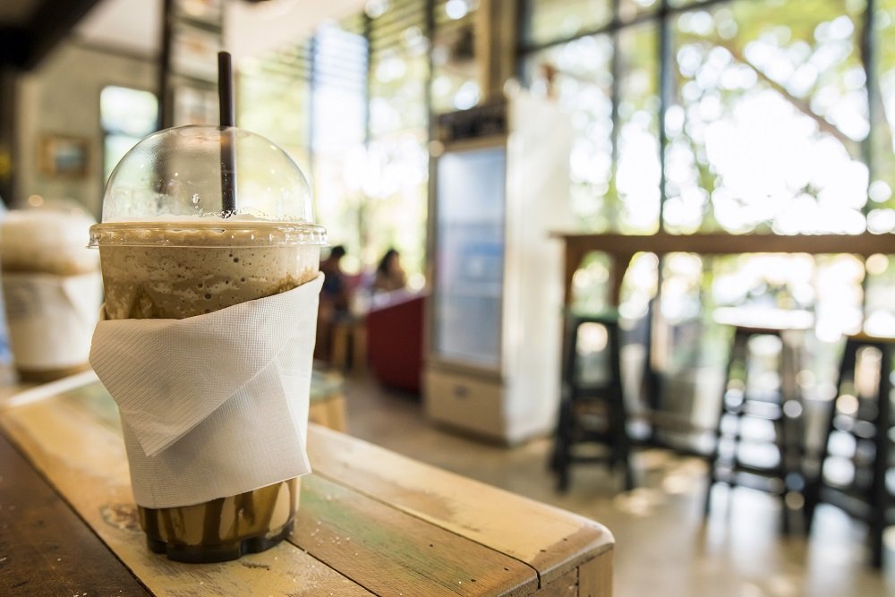 Frappes are more than delicious - they're an excellent way to stimulate midday business! 
#frappe #dailydoseofdelicious #drsmoothie #cafeessentials #cafe #coffee #frozen #flavor