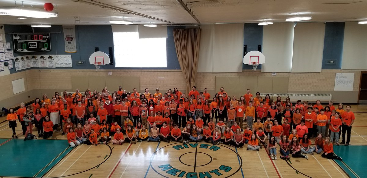ERHS1947's tweet photo. #everychildmatters #OrangeShirtDay2018 @WinnipegSD https://t.co/4KQNBF8nMc