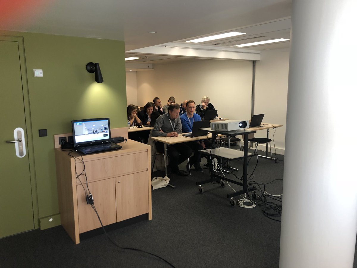 ITSIMS_officiel's tweet photo. 👨🏼‍💻👨🏼‍💻👨🏼‍💻👨🏼‍💻 3 jours d’ateliers #SFAR2018 partenariat @ITSIMS_officiel @SimforHealth MISSION ACCOMPLIE 🧠🧠🧠👍🏼👍🏼☝️☝️👨🏼‍💻👨🏼‍💻👨🏼‍💻👨🏼‍💻 https://t.co/U6uNlD9VJ2