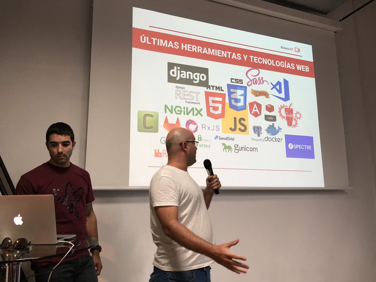 KeepCoding_'s tweet photo. El director del Bootcamp Web @KasAppeal presenta el proyecto Butaca 57 con David Serrano y Luis Rosales. #closingkc https://t.co/v5jgnNjdPQ
