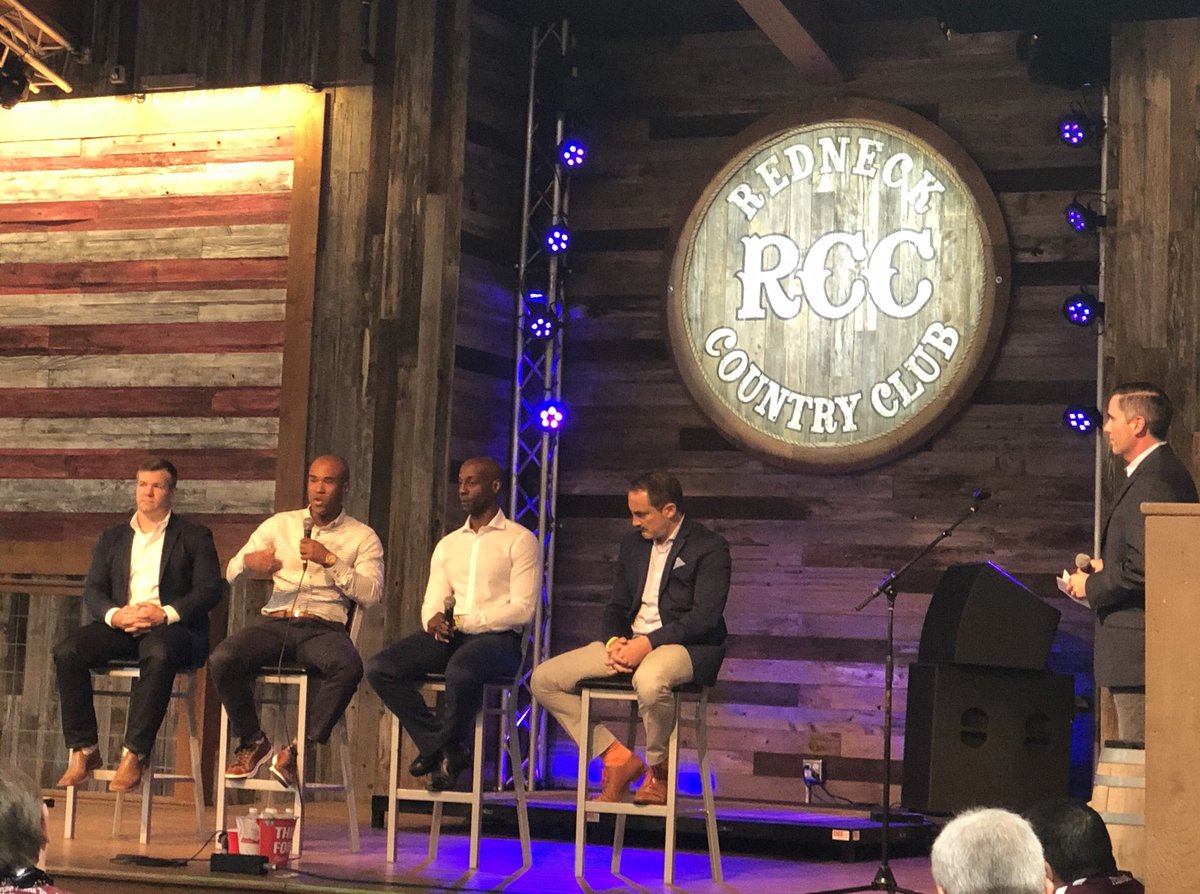 Rednecknetwork's tweet image. Great speaker panel on branding @TheRedneckCC  @NickTerryCRE  @MichaelBerrySho @ben_armenta  #RedNet