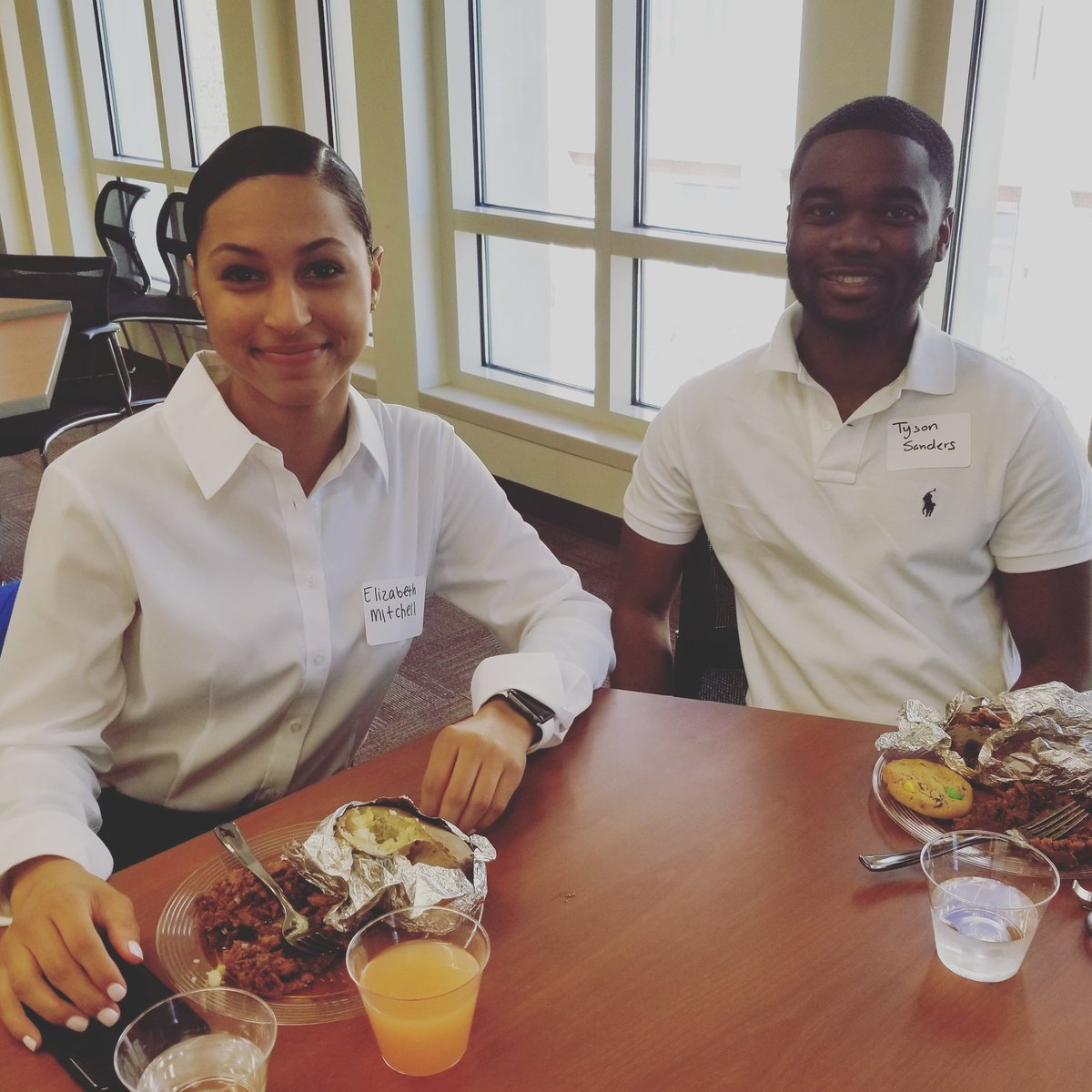 jcplpOU's tweet photo. Shout out to Elizabeth and Tyson, new Candidate Associates who took incredible initiative and attended an official event before New Member Kickoff! We knew you'd be rockstars! #purposeofprice #newmembers #rockstar #initiative #JCPLP #GoJCPLP https://t.co/vJMWbSN2jB