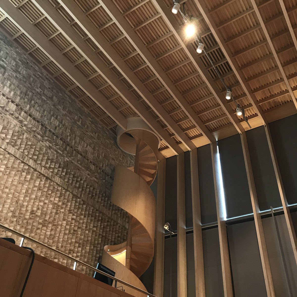 Sound___Vision's tweet image. “And which project is a likely winner? I’m still gunning for MUMA’s complex piece of city-making...&quot; says @ArchitectsJrnal @storeysfield at #NorthWestCambridgeDevelopment is a @Sound___Vision project! #theatredesign #acoustics #communitycentre @RIBA #stirlingprizeshortlist