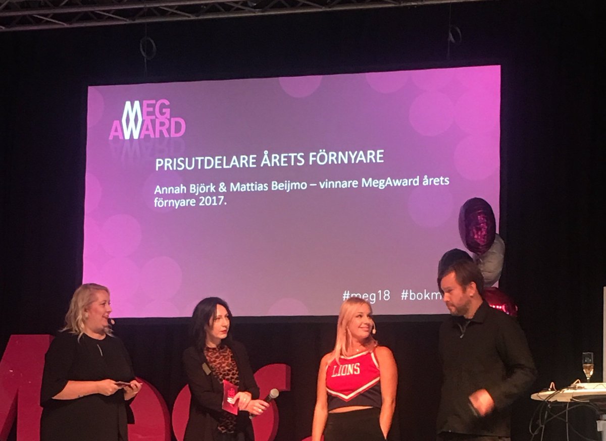 annahbjork's tweet photo. Idag hade jag och @beijmo äran att passa vidare #megawards Årets Förnyare till @malenarydell och @erikahallhagen för #tystnadtagning - extremt välförtjänt och stort grattis! https://t.co/euGt6xm6oz