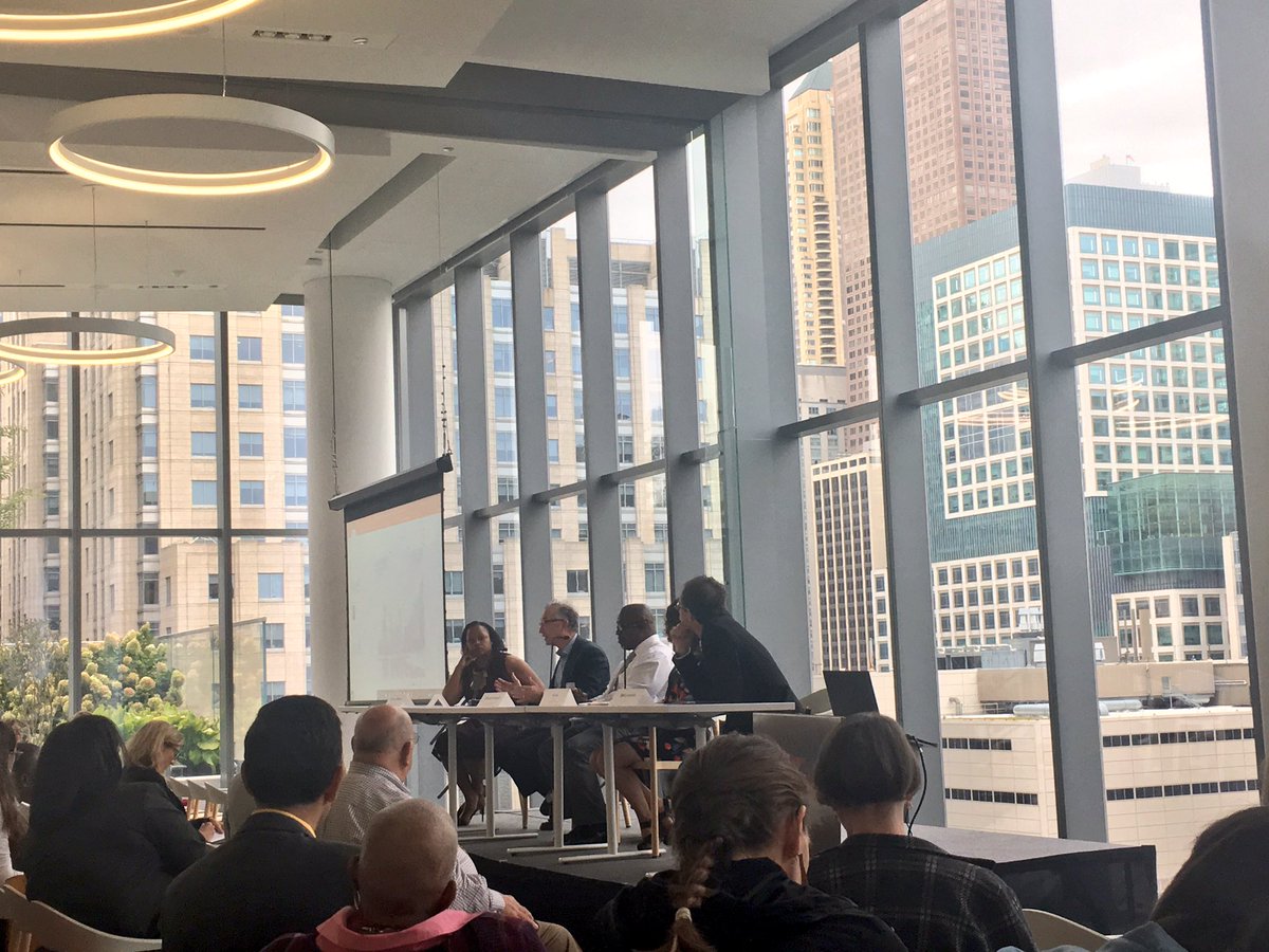 BenefitChicago's tweet photo. “Show up. You have to be intentional about being present in these communities to change the implicit bias and perceptions, and to build trust.” @DrDavidAAnsell #WestSideUnited #BuildingEquity #CommunityBuyIn  #BuildingTrust https://t.co/Fb612ikiro